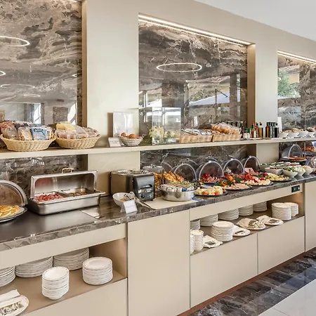 Art Navigli Otel 4*