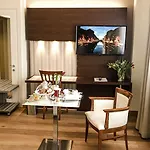 Art Navigli Hotell 4*